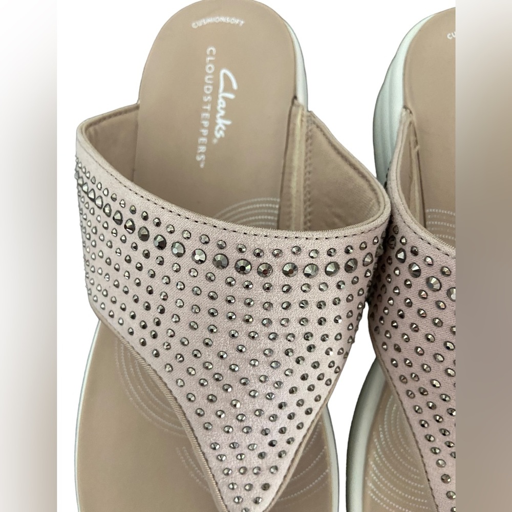 Clarks wedge sandals with studded design. Like new. Beige. - Picture 3 of 12